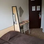 Welcomotel מלון Coignières