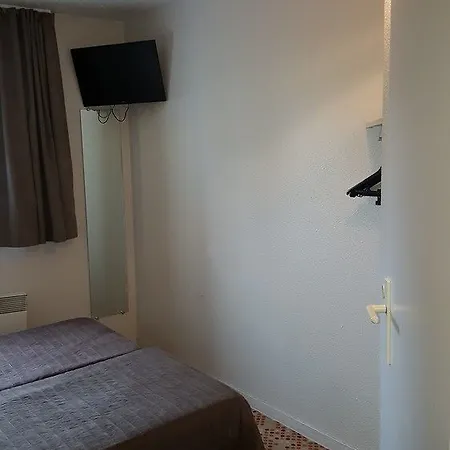 Welcomotel Coignieres