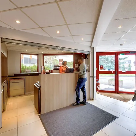 Welcomotel Hotel Coignières