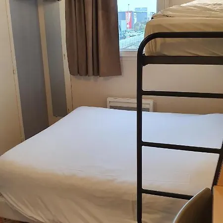 Hotel Welcomotel Coignières
